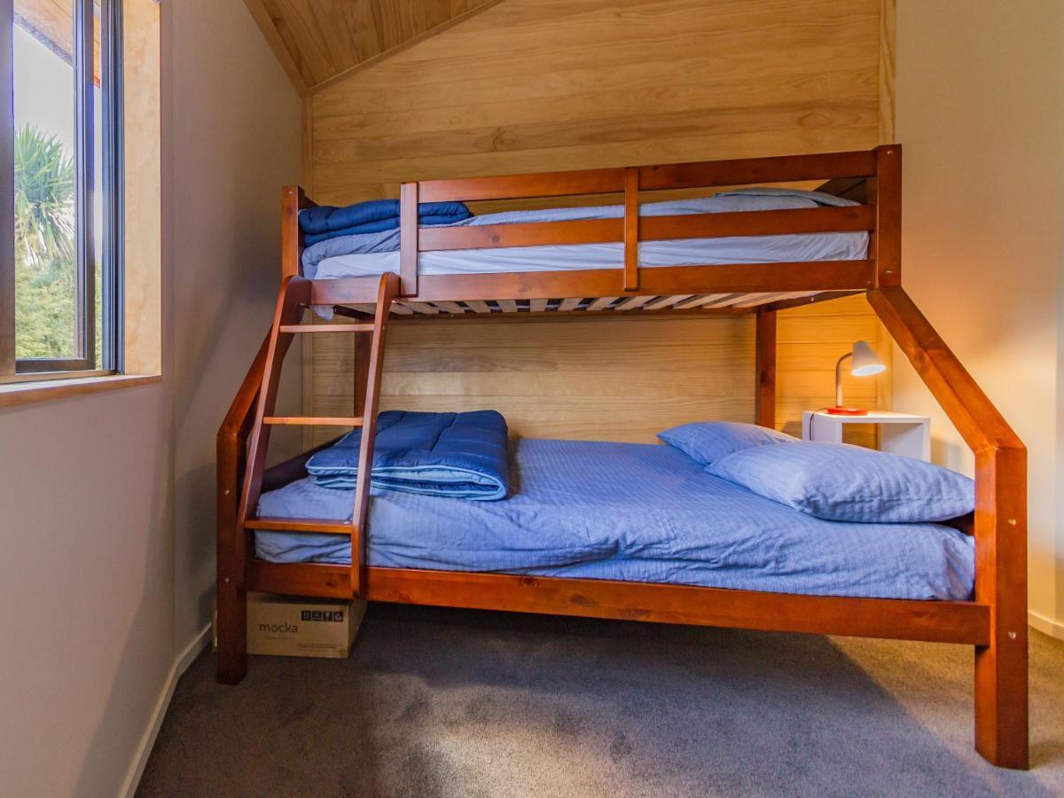 The Snowglobe - Ohakune Modern Yurt Style Chalet Exterior photo