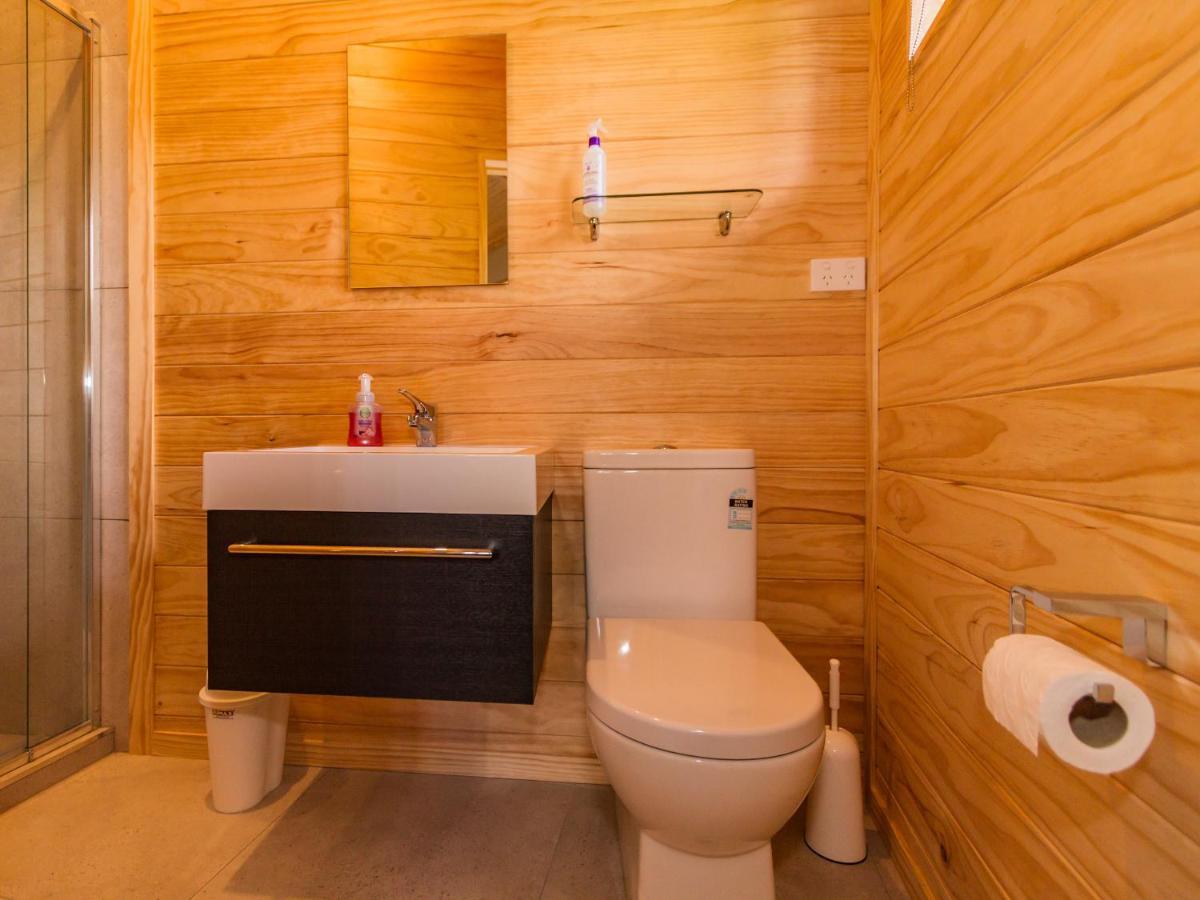 The Snowglobe - Ohakune Modern Yurt Style Chalet Exterior photo